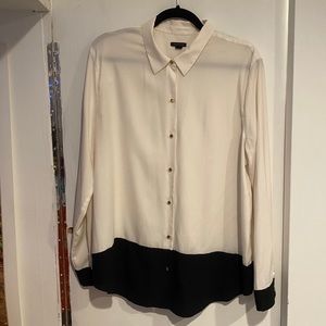 Anne Taylor Women’s Button down Blouse